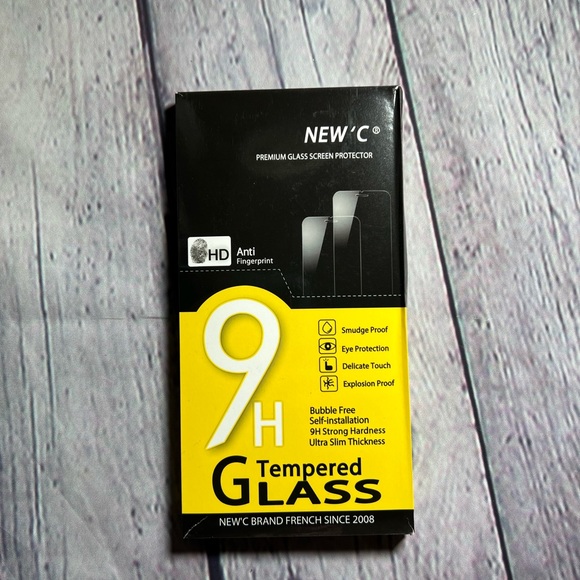 NEW'C [2Pack] Screen Protector for iPhone 11 & XR (6.1")Tempered Glass - Picture 11 of 12